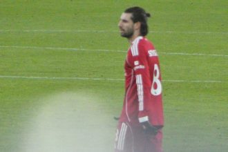 Szoboszlai Dominik Liverpool-mezben