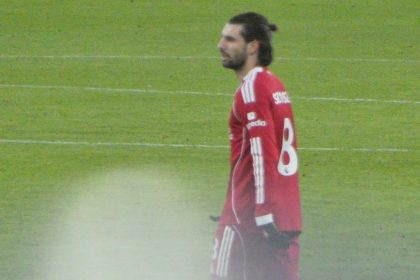 Szoboszlai Dominik Liverpool-mezben