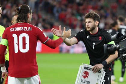 Szoboszlai Dominik és Khvicha Kvaratskhelia a Magyarország–Georgia mérkőzésen